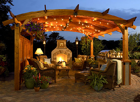 Outdoor Kitchen Areas